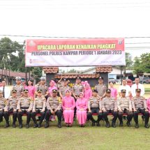 Polres Kampar Menggelar Upacara Kenaikan Pangkat Personil