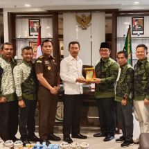 Audiensi Ikatan Keluarga AIumni  BABUSSALAM Disambut Kepala Kejaksaan Tinggi Riau