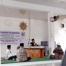 Ditaja Civitas Akademika, Menwa STIE Bangkinang Hadiri Peringatan Isra’ Mi’raj