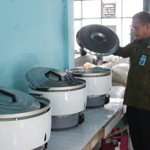 Pastikan Makanan Higienis, Kalapas Bangkinang Sembangi Dapur Warga Binaan