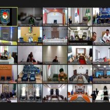 Sukseskan Pemilu 2024, Pj Bupati Kampar Ikuti Zoom Meeting Bersama Mendagri