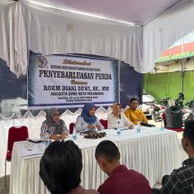 Galeri DPRD Pekanbaru:Anggota DPRD Kota Pekanbaru Roem Diani Dewi Laksanakan Sosialisasi Perda