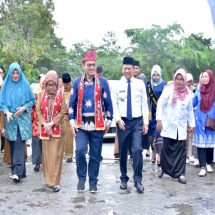 Pj Bupati Kampar Sambut Kehadiran Kepala BKKBN RI Pada Pelaksanaan Gebyar AKS Tingkat Provinsi Riau Di Kampar