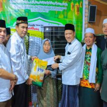 Penjabat Bupati Kampar Buka Bersama Dengan Mu’allaf, Anak Yatim, dan Fakir Miskin