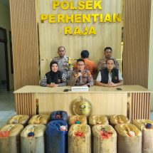Pelaku Penyelewengan BBM Subsidi Jenis Solar Diamankan Polsek Perhentian Raja