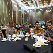Staf Ahli Bupati Kampar Readel Fitri Hadiri Deklarasi Pilkada Damai Provinsi Riau Tahun 2024