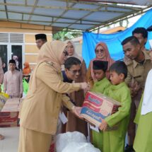Wabup Kampar ; Anak Yatim Dan Lansia Tanggung Jawab Kita Bersama