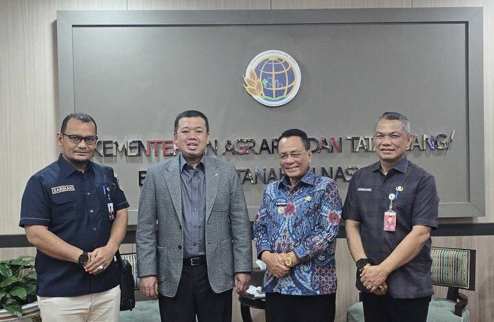 Bupati Rohil H. Bistamam Temui Menteri ATR/BPN, Percepat Persetujuan Substansi RTRW