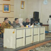 Sosialisasikan UU ITE Terbaru, Bupati Bistamam Ingatkan ASN Bijak Digital 