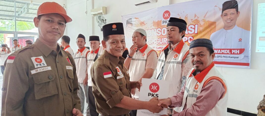 PKS Kampar Laksanakan Konsolidasi dan Penyerahan SK DPC: Perkuat Solidaritas dan Sinergi Struktur