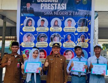 Tiga Siswa SMAN 2 Tapung Harumkan Nama Kampar, Siap Berlaga di FLS3N Tingkat Provinsi Riau