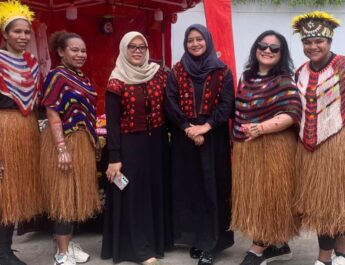 Rumah Batik Serunai Kampar Tampil Memukau di Ajang Gema