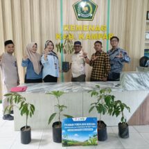 Dari Bibit Menjadi Harapan: Dukungan PT EMP Energi Gandewa untuk Penghijauan Ekoteologi di Kampar