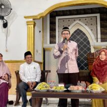 Hendry Munief Motivasi Santri PP Hidayatullah Pekanbaru Jadi Santripreneur Berbasis Nilai Tauhid