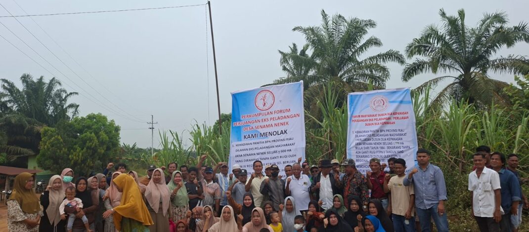 Rapat Akbar Eks Peladangan dan Forum Masyarakat Senama Nenek Satukan Perjuangan Hak Atas Lahan