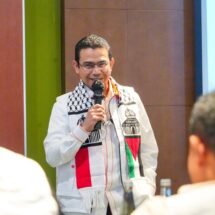 Hendry Munief Bedah Program Mitra Komisi VII DPR RI saat Bimteknas DPP PKS se-Indonesia